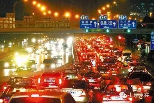 春節返京，首都各地陸續上演大片，有你的角色么？